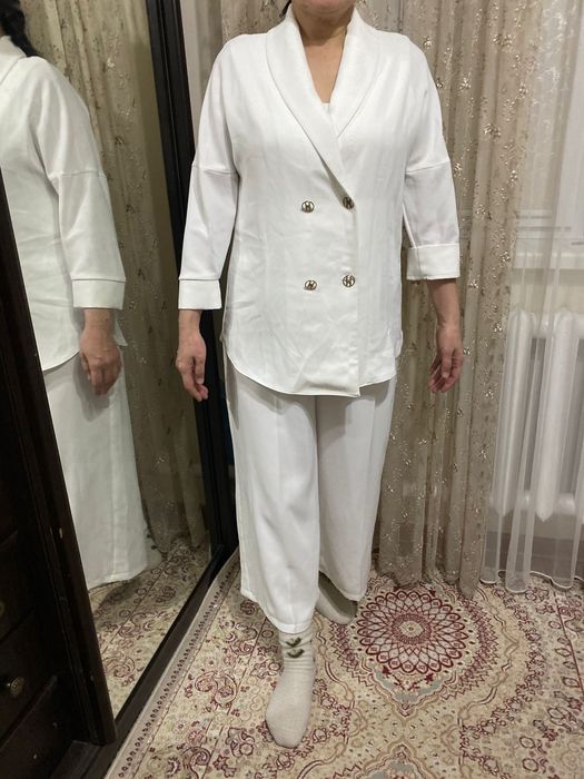 Продам платья б/у