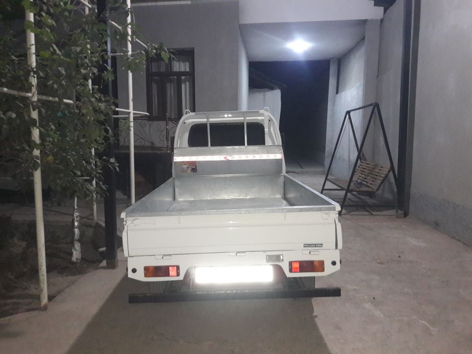 Лабо бортли тент сотилади