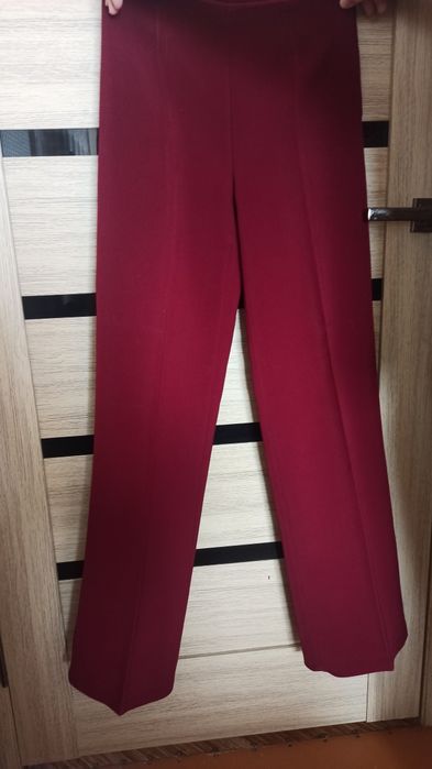 Продам костюм-тройку