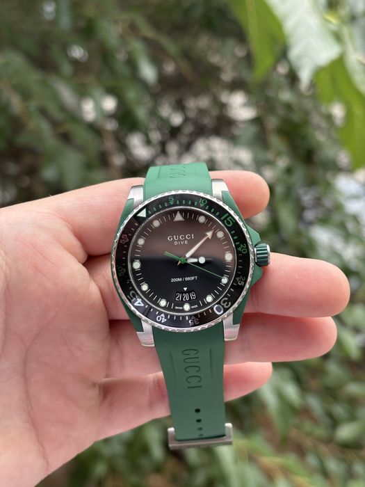 Gucci Dive Swiss Made-YA136310