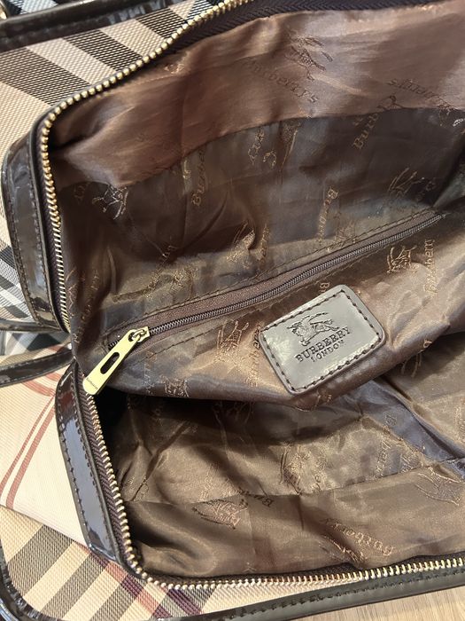 Burberry Geanta in carouri