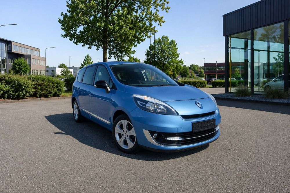 Renault Grand Scenic BOSE 2013 | Garanție | Rate | CarVertical