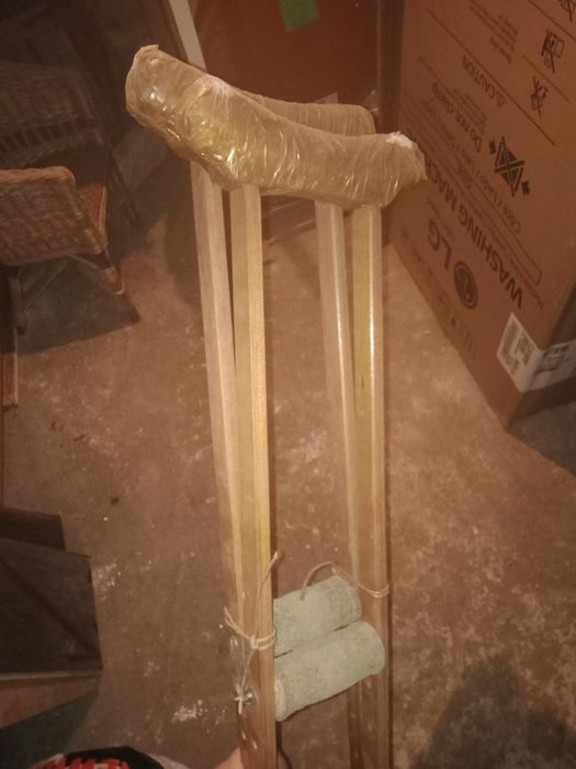 Cârje lemn ajustabile 160 cm