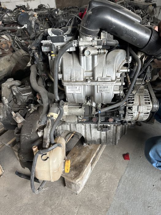 Двигатель на Опель Z16XER 1.6