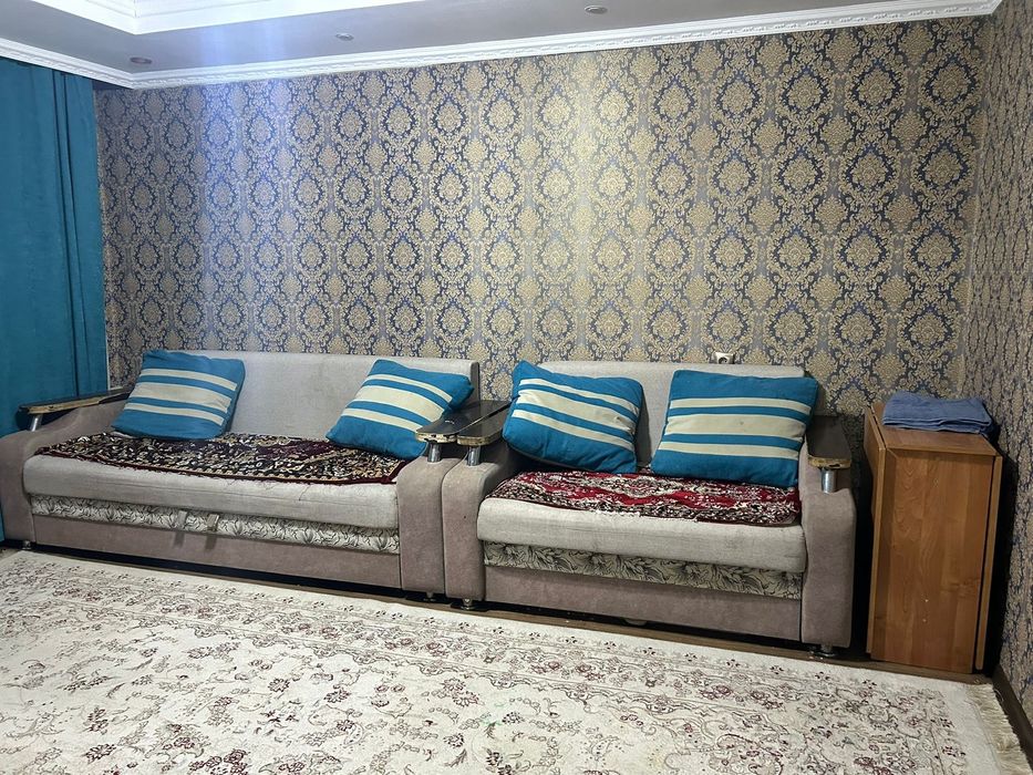 Продам диван срочно