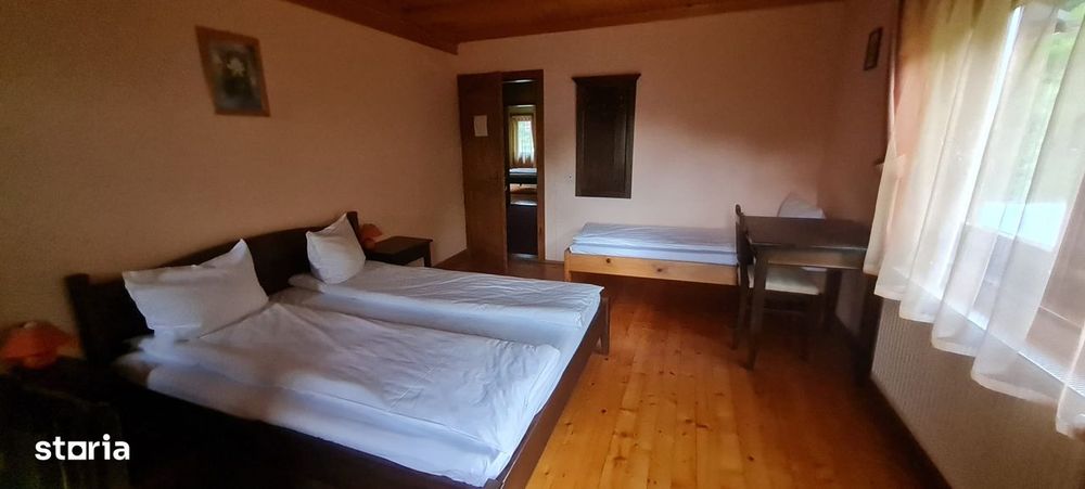 De vânzare – Pensiune turistică complet funcțională în Sadu, Sibiu