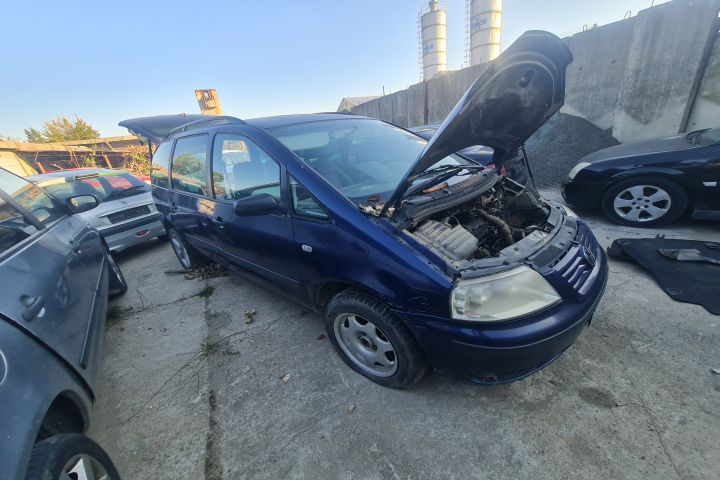 Bara spate Volkswagen VW Sharan prima generatie (facelift)