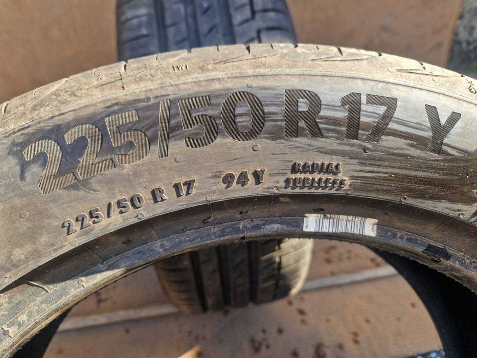 2 Continental R17 225/50 Летни гуми  DOT5121