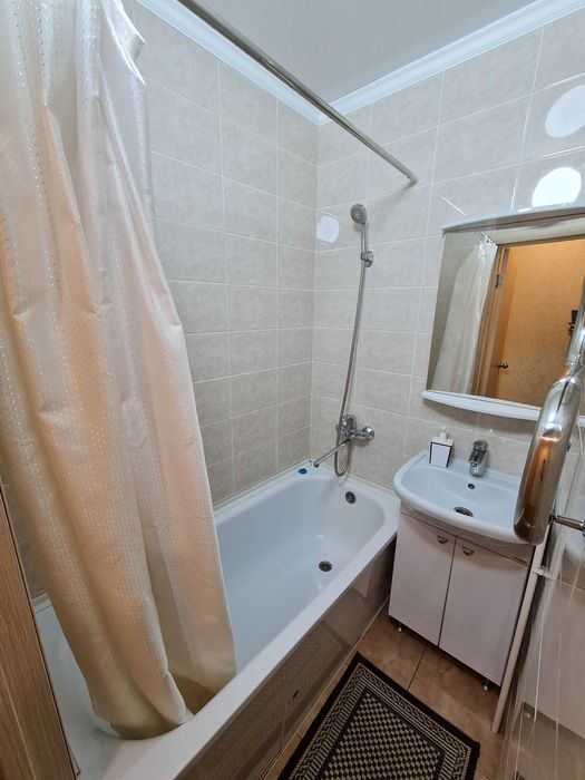 Катаева 14 (ТД Артур, Ярмарка)