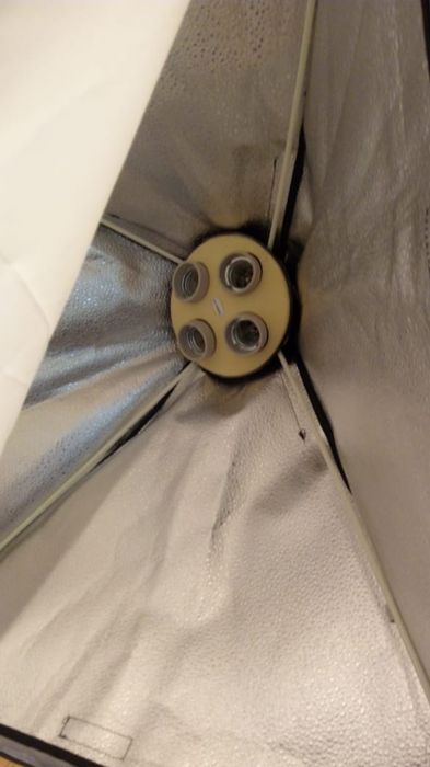 Продам студийную вспышку Godox. Софтбокс.