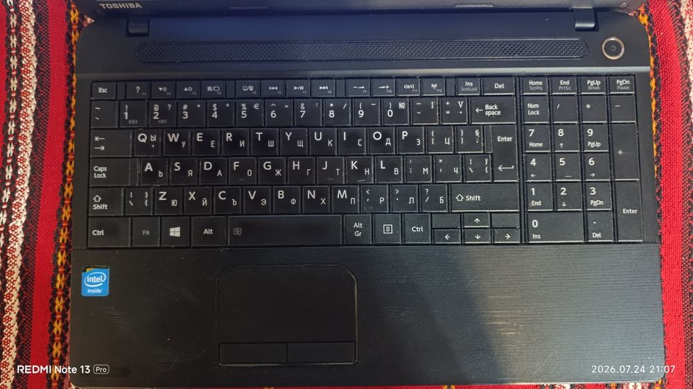 Лаптоп Toshiba Satellite c50