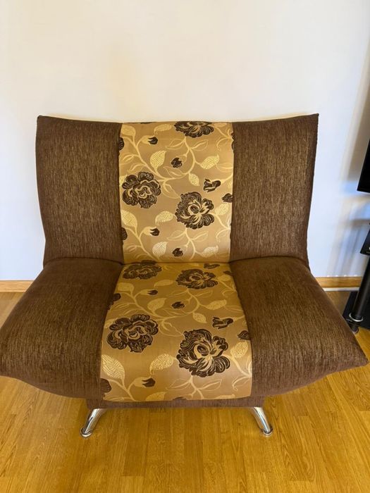 Набор из дивана и 2 кресел