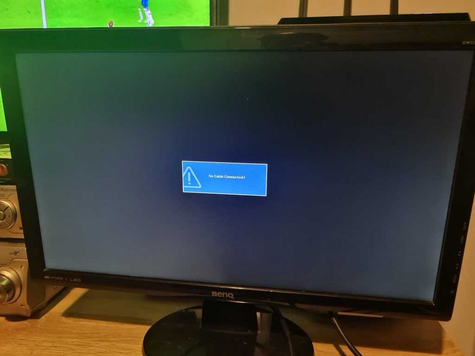 Продавам LCD  монитор  21.5"  BenQ