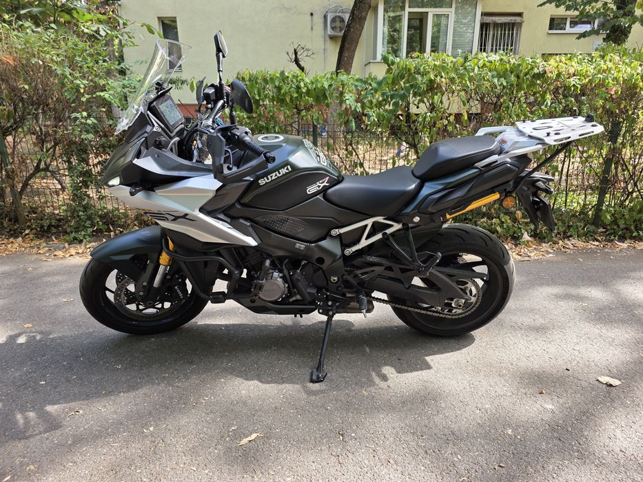 Suzuki GSX-S1000 GX