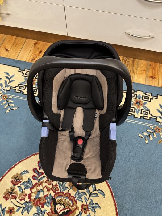 детско столче за кола RECARO PRiVIA