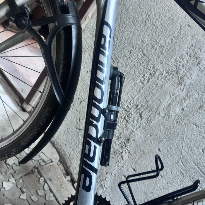 Премиум хибрид Cannondale Quick – SRAM скорости, напълно оборудван и сертифициран