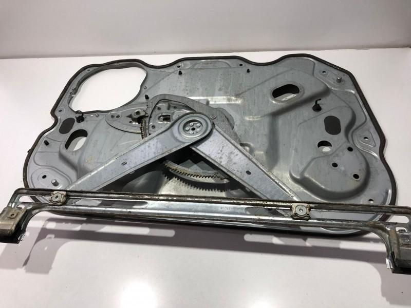 Macara geam dreapta fata Ford Focus 2 DA 7m51-a203a28-bb