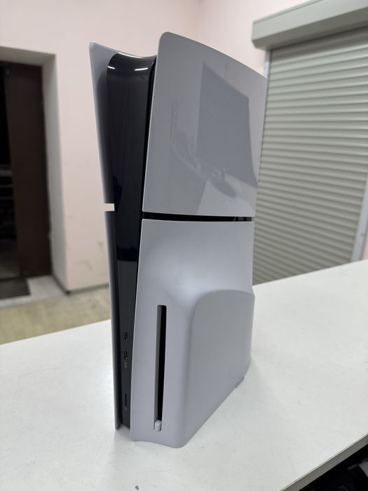 Playstation 5 slim  1Tb с дисководом