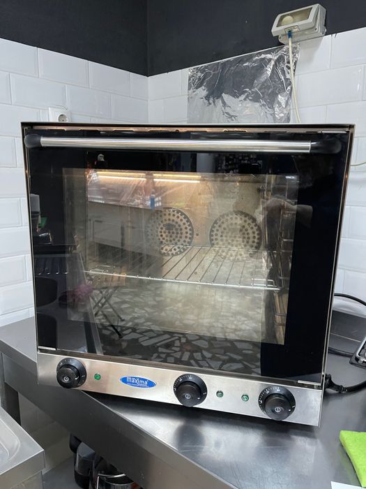 Cuptor Maxima foarte bine întreținut