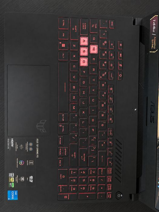 Vând laptop Asus TUF Gaming F15