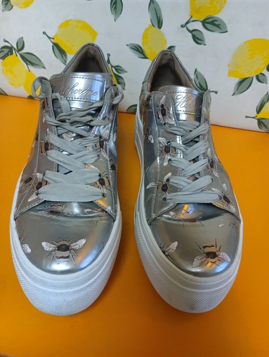 Kennel Schmenger N 42 кожени - 55 лв