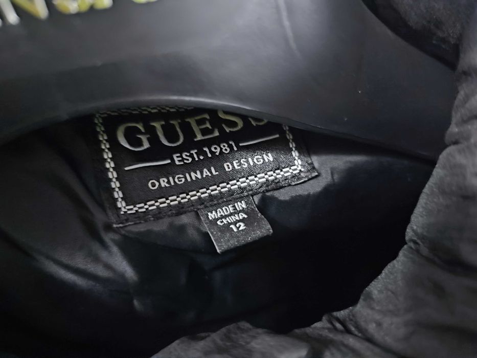 Geaca Guess, Baieti/Fete, Marime 12-14 Ani. Originala 100%