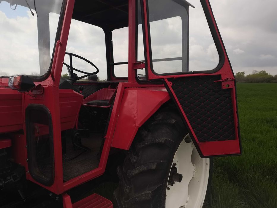 Tractor U 650 an 1994