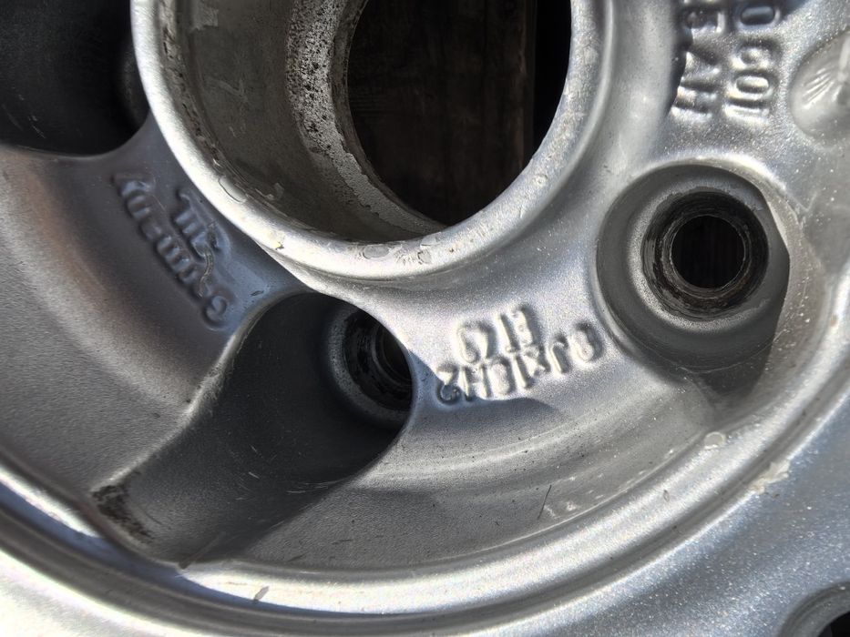 18 цола 5 х 112 мм АУДИ А6 / А4 - Само 3 броя джанти - 8 инча / ЕТ 43