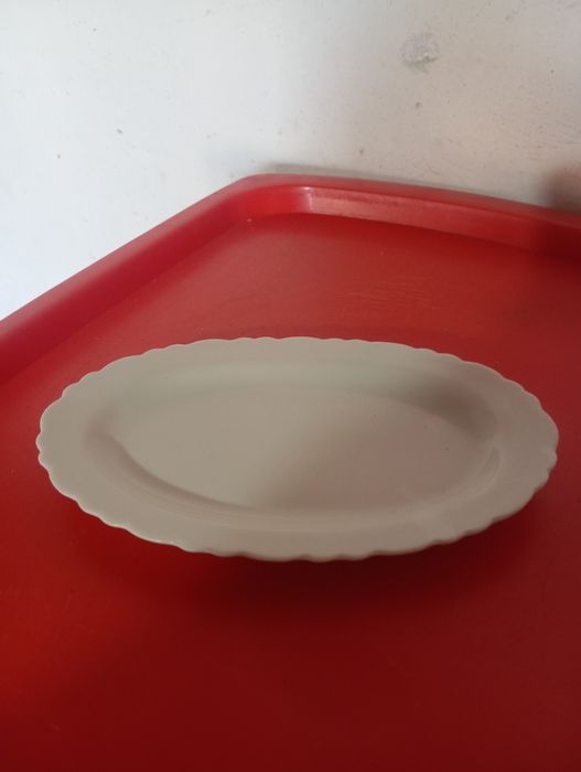 Kafe uchun idish tovoqlar