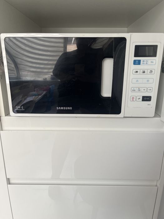 Микровълнова  Samsung
