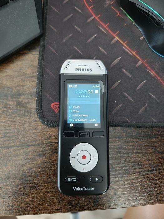 Reportofon Philips DVT2110 8 GB Argintiu