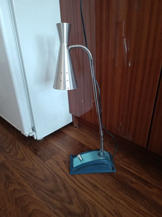 Лампа для дома. Для учебы