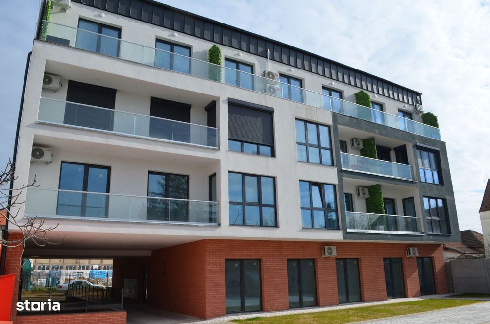 Apartament 3 camere finisat,central,tip penthouse!