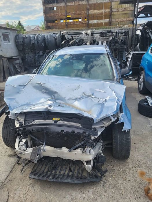 Bara spate/Stop/Usa fata/Usa spate Mercedes C-Class W205 2.0 benzina 2014