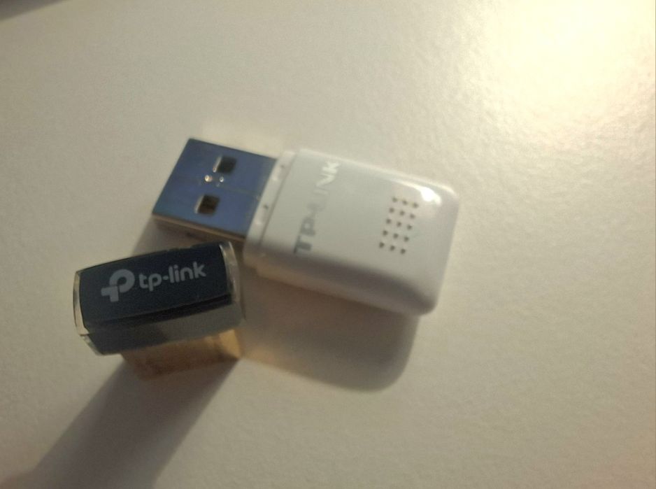 Два заедно  Wi-Fi USB адаптера