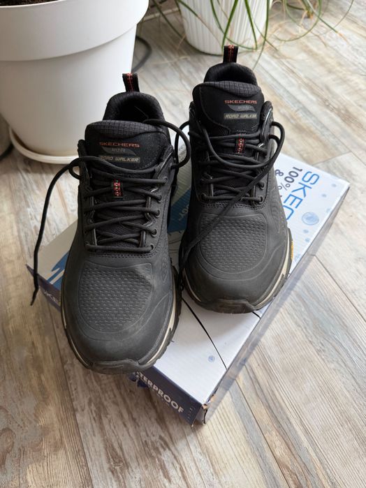 Маратонки Skechers