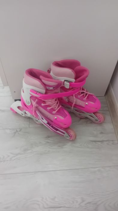 Role fetițe, stare bună