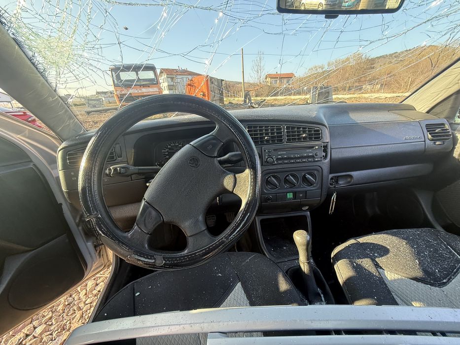 Фолксваген Венто 1.9 90кс 1996г на части