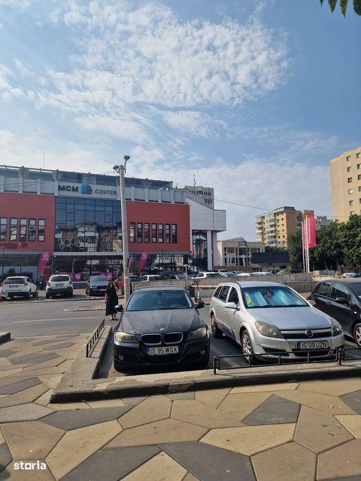 Aleea Cu Castani-Hala Centrala-Etaj 2