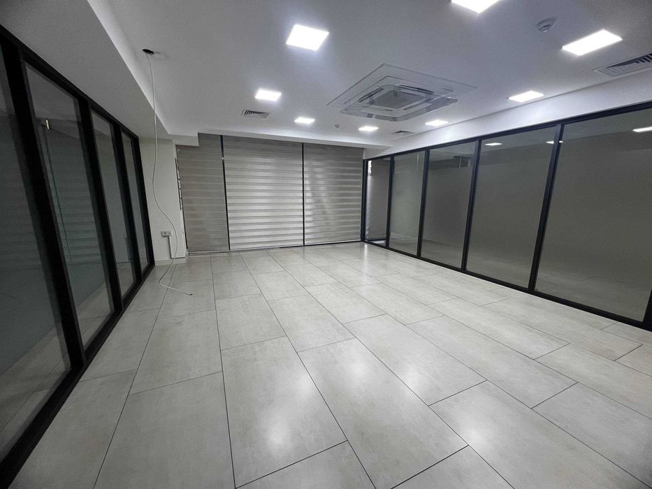 Аренда / 600 м² open space в бизнес-центре на Ойбеке, 3 этаж (55)