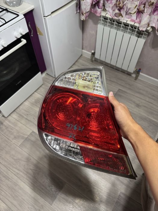 Задние фары камри 30-35