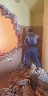 Car moloz,execut debarasari,demolari