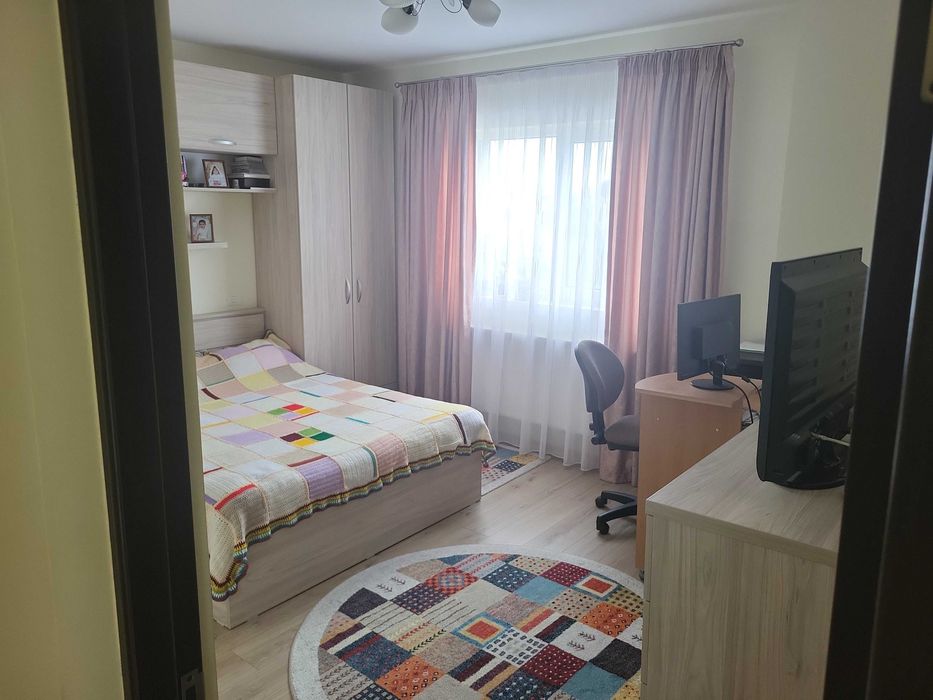 Casa P+1+garaj+terasa gaz,curent,canalizare,apa,utilata+mobilata,mutare imediata