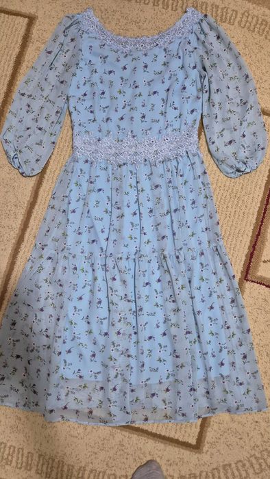 Срочно продаю одежду