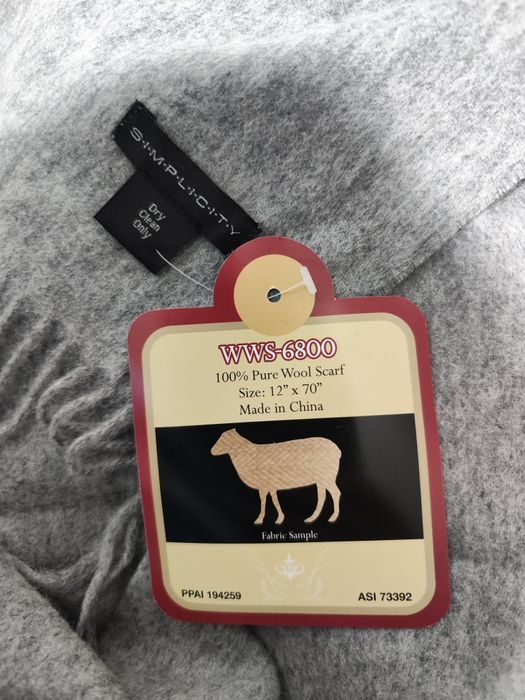 Fular din lână nou