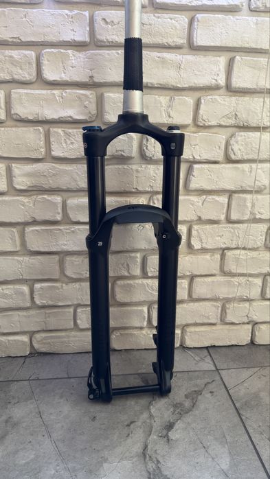 Вилка SR Suntour XCR34 29 Boost