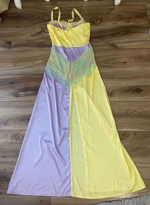 Rochie de bal (anotimp vara)