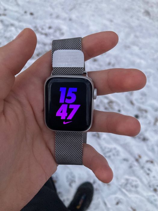 apple watch se nike