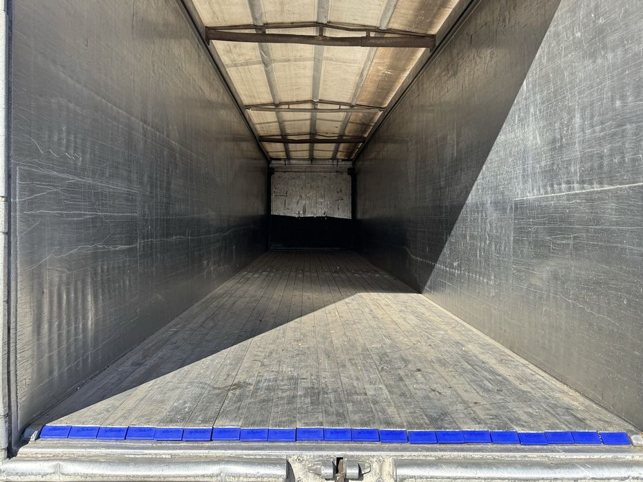 Semiremorca Walking Floor STAS 2010