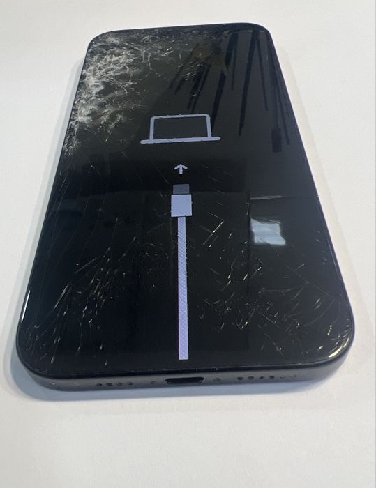 iPhone 16 PLUS de piese